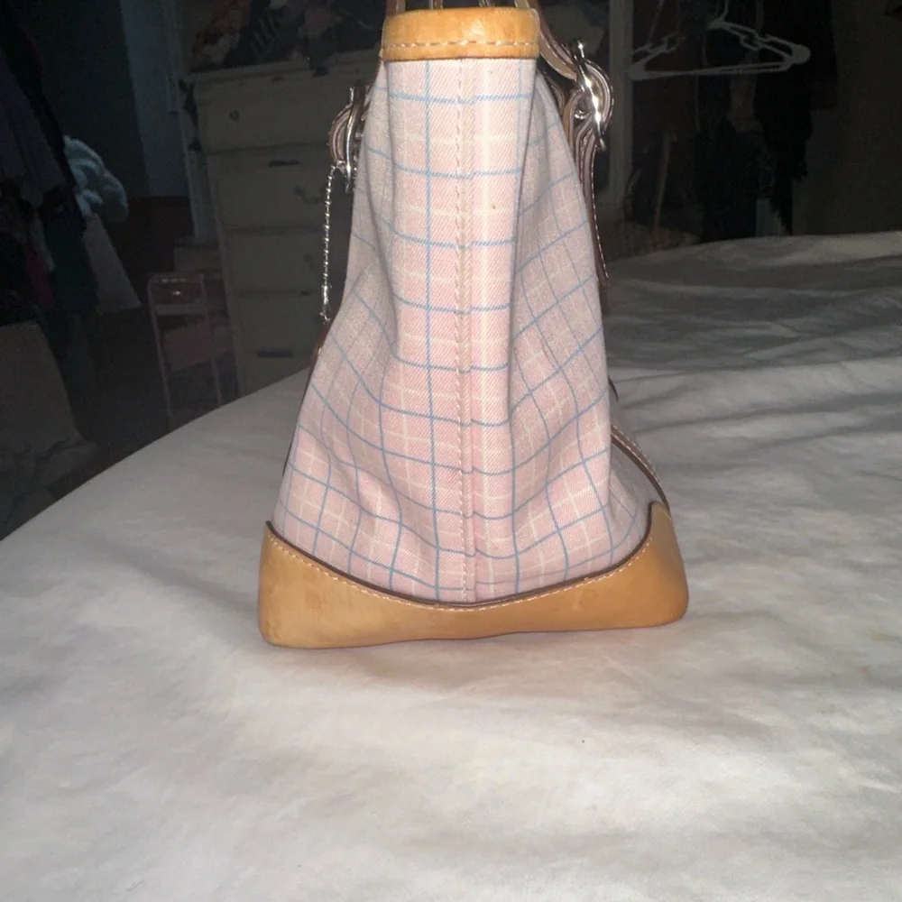 Coach y2k Hampton pink and blue Plaid Tote Bag tan leather trim silver accents - Picture 3 of 13